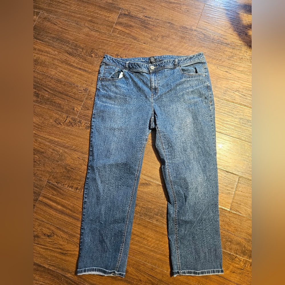 Lane Bryant Plus Jeans Sz 22 Straight Leg Genius Fit Stretch.  #09